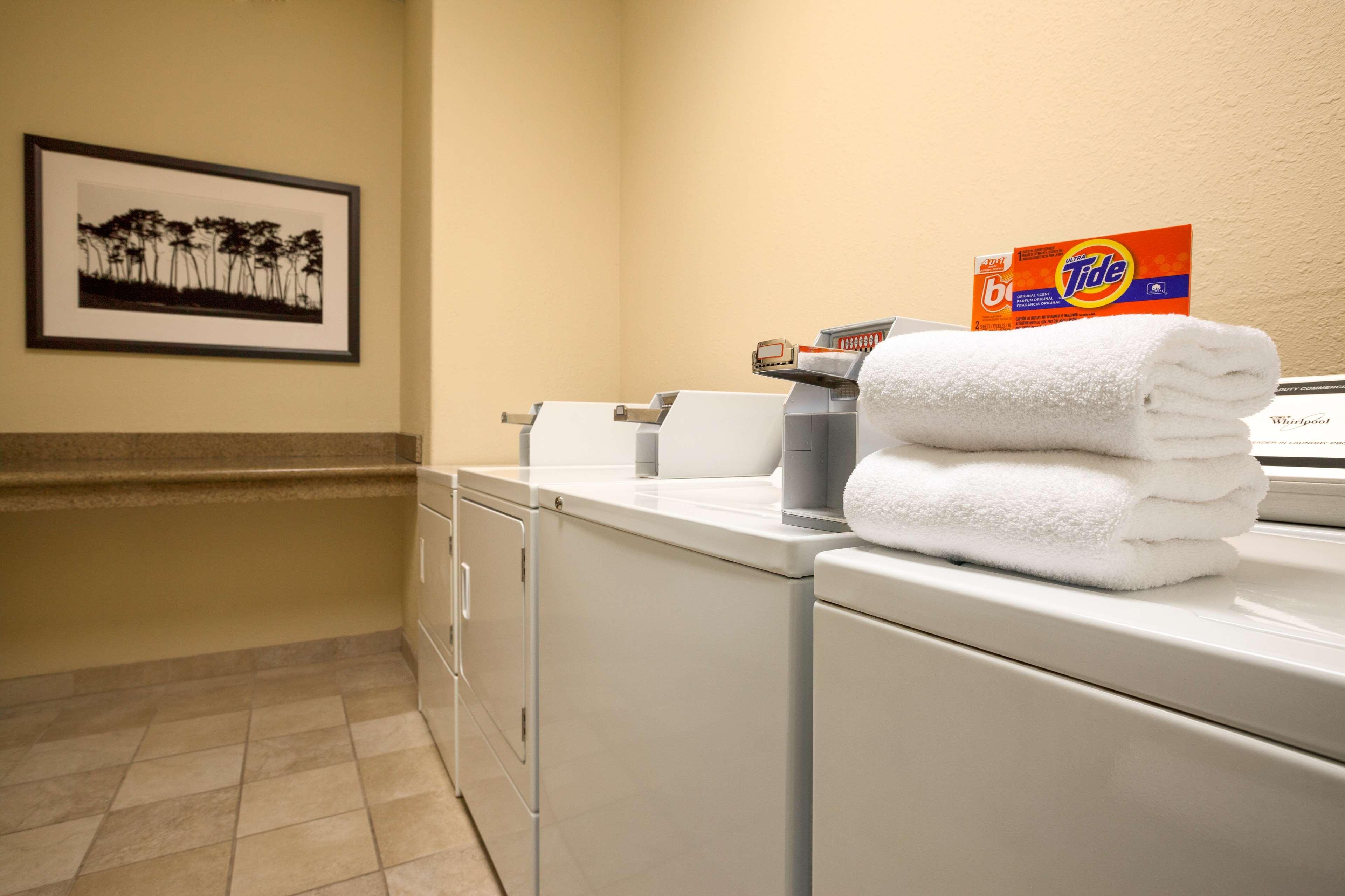Country Inn & Suites By Radisson Asheville River Arts District Екстериор снимка