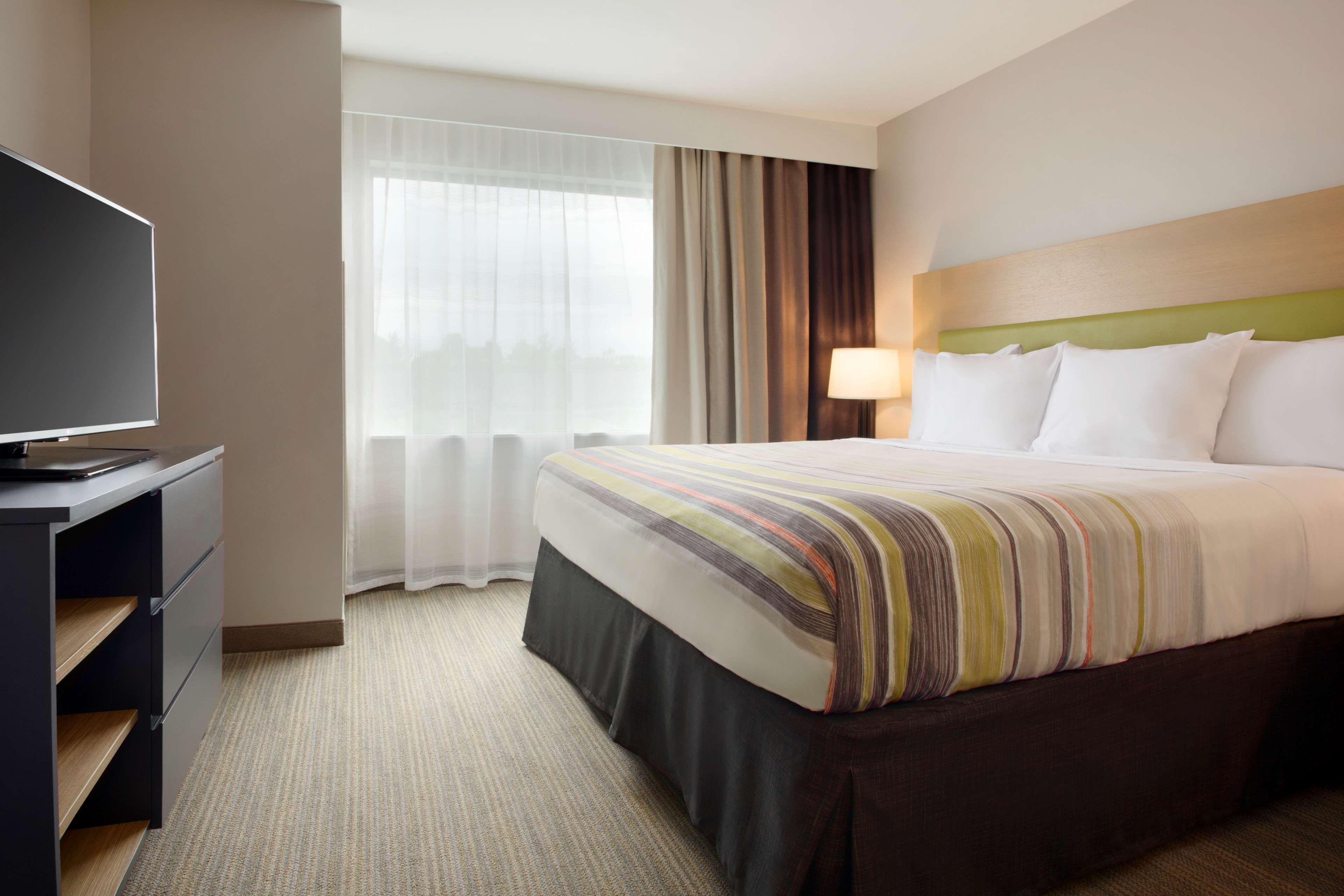 Country Inn & Suites By Radisson Asheville River Arts District Екстериор снимка