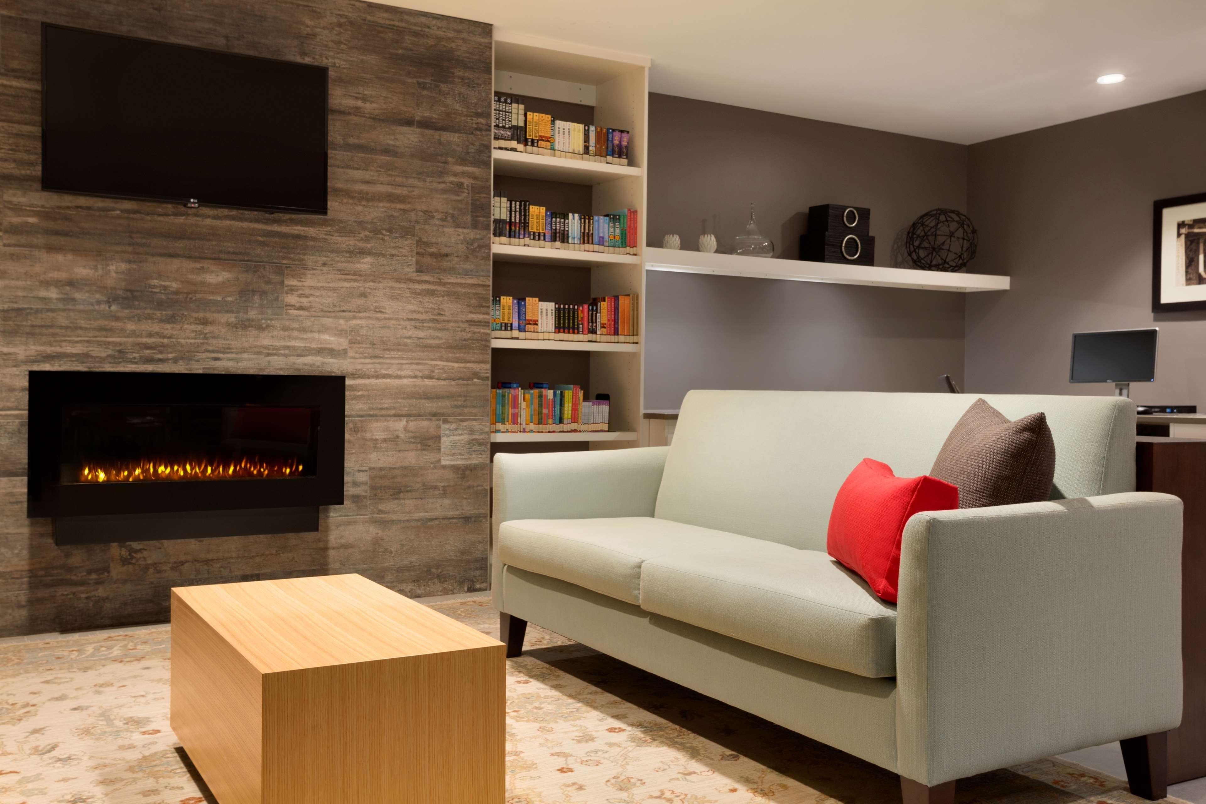 Country Inn & Suites By Radisson Asheville River Arts District Екстериор снимка
